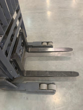 Load image into Gallery viewer, forklifts on JUNGHEINRICH USED Reach Truck
