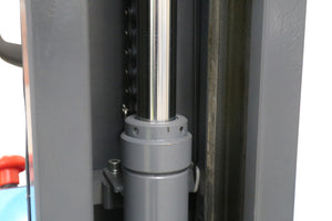 Lift cylinder for the EOSlift electric stacker